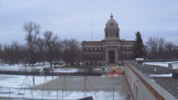 Weather camera view of Ellendale HS.