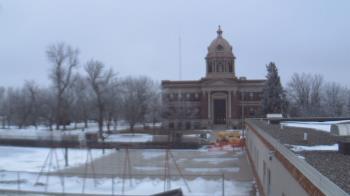 Weather camera view of Ellendale HS.