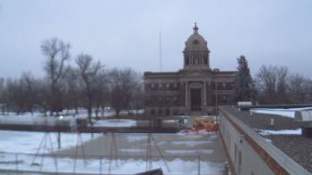 Weather camera view of Ellendale HS.