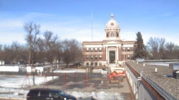 Weather camera view of Ellendale HS.