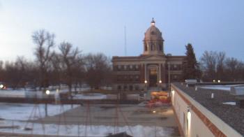 Weather camera view of Ellendale HS.