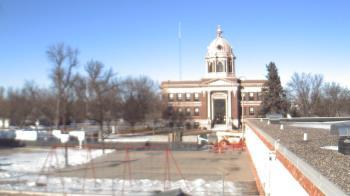 Weather camera view of Ellendale HS.