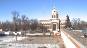 Weather camera view of Ellendale HS.
