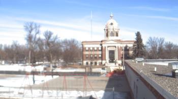 Weather camera view of Ellendale HS.