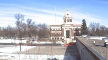 Weather camera view of Ellendale HS.