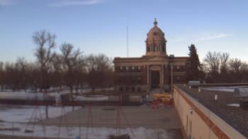 Weather camera view of Ellendale HS.