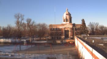 Weather camera view of Ellendale HS.