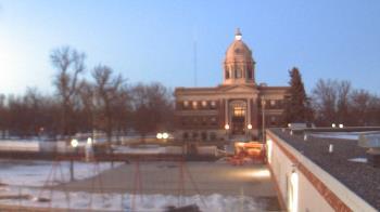 Weather camera view of Ellendale HS.