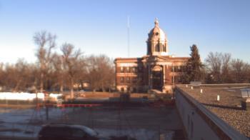 Weather camera view of Ellendale HS.