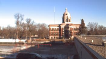 Weather camera view of Ellendale HS.