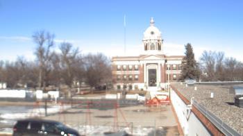 Weather camera view of Ellendale HS.