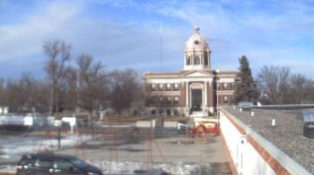 Weather camera view of Ellendale HS.