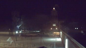 Weather camera view of Ellendale HS.