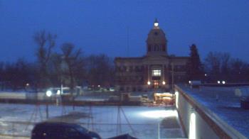 Weather camera view of Ellendale HS.