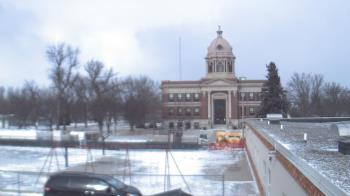 Weather camera view of Ellendale HS.