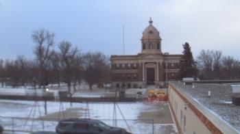Weather camera view of Ellendale HS.