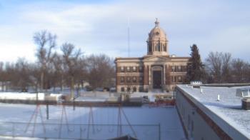 Weather camera view of Ellendale HS.