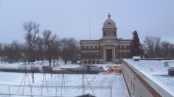 Weather camera view of Ellendale HS.