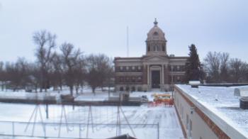 Weather camera view of Ellendale HS.