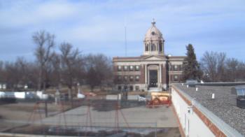 Weather camera view of Ellendale HS.