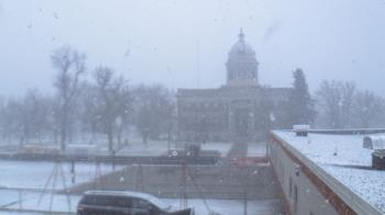 Weather camera view of Ellendale HS.