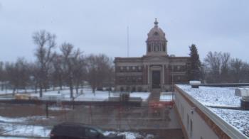 Weather camera view of Ellendale HS.