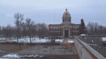 Weather camera view of Ellendale HS.
