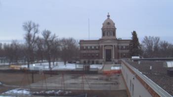 Weather camera view of Ellendale HS.