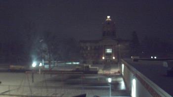 Weather camera view of Ellendale HS.