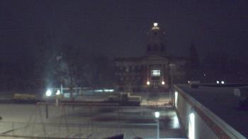 Weather camera view of Ellendale HS.