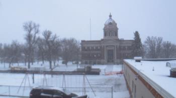 Weather camera view of Ellendale HS.