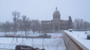 Weather camera view of Ellendale HS.