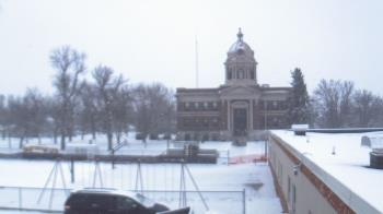 Weather camera view of Ellendale HS.