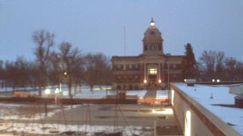 Weather camera view of Ellendale HS.