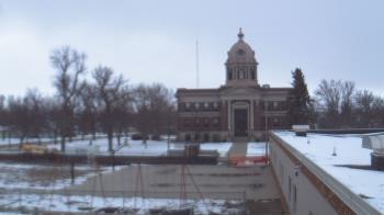 Weather camera view of Ellendale HS.