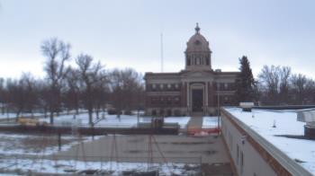 Weather camera view of Ellendale HS.