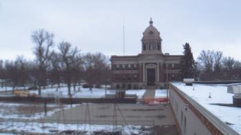 Weather camera view of Ellendale HS.