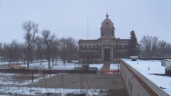 Weather camera view of Ellendale HS.