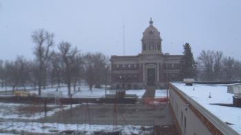 Weather camera view of Ellendale HS.