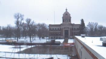 Weather camera view of Ellendale HS.
