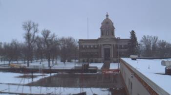 Weather camera view of Ellendale HS.