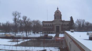 Weather camera view of Ellendale HS.
