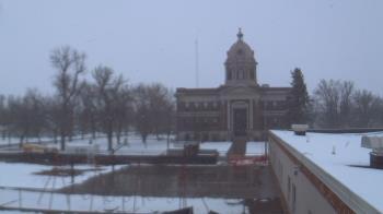 Weather camera view of Ellendale HS.