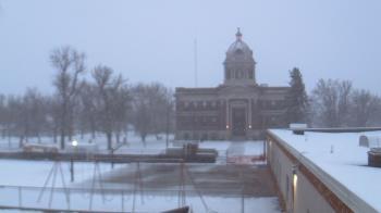 Weather camera view of Ellendale HS.