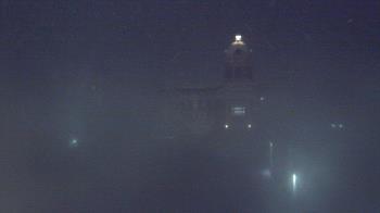 Weather camera view of Ellendale HS.