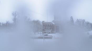 Weather camera view of Ellendale HS.