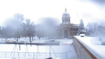 Weather camera view of Ellendale HS.