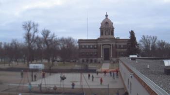 Weather camera view of Ellendale HS.