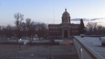 Weather camera view of Ellendale HS.