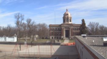 Weather camera view of Ellendale HS.